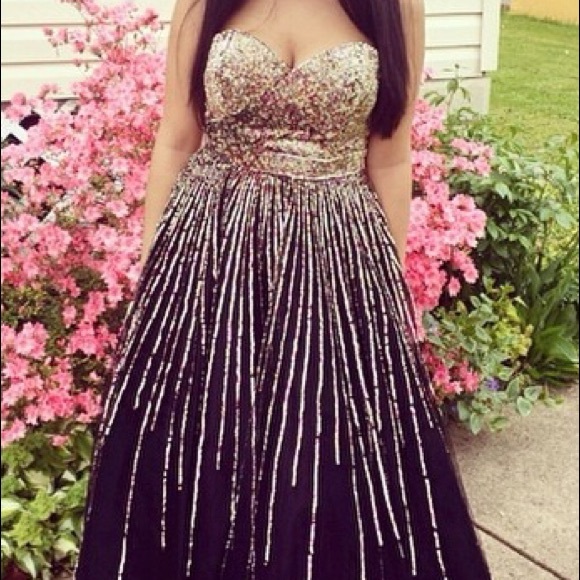 David's Bridal Dresses & Skirts - Prom dress